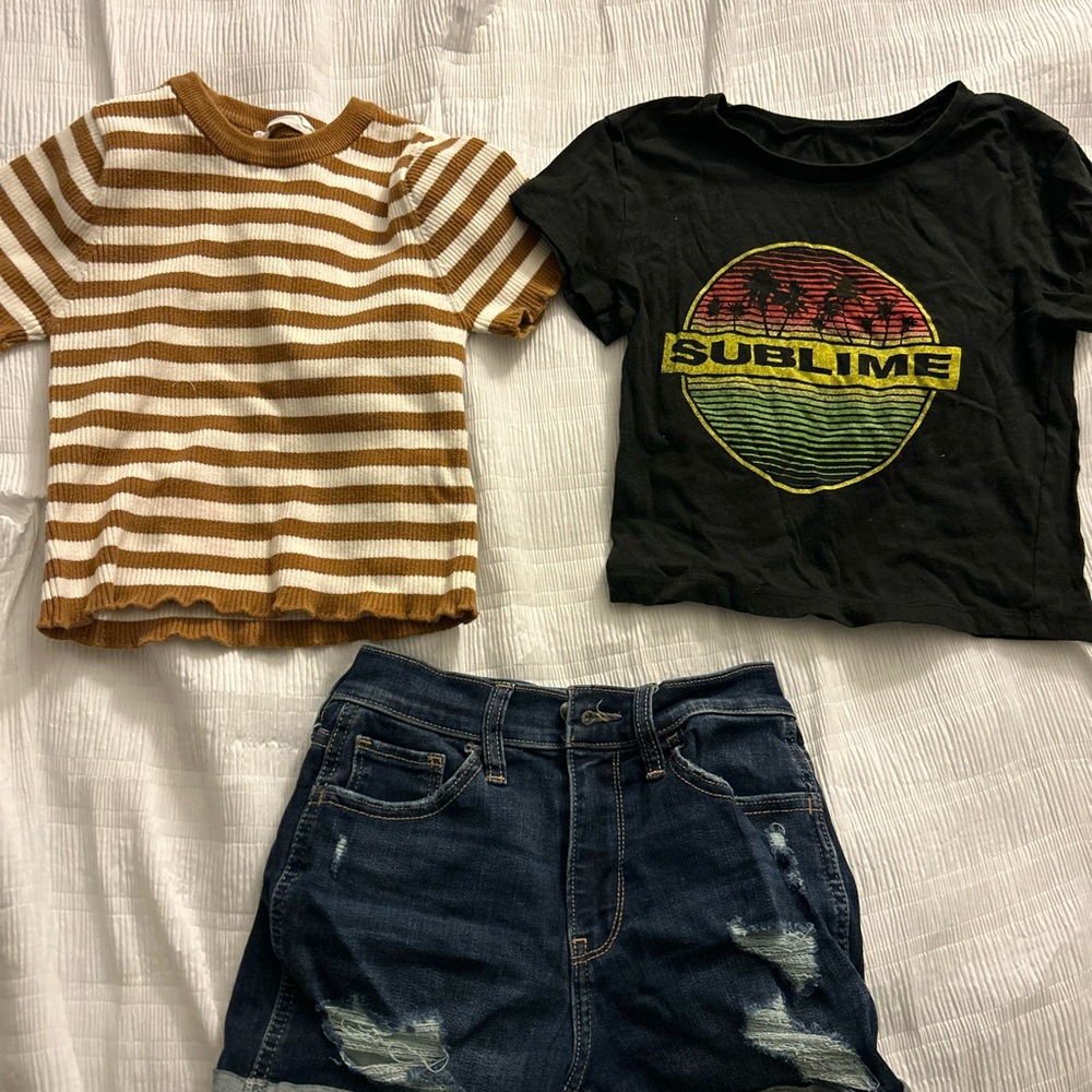 BUNDLE!! Hollister, Forever 21, Brandy Melville, American Eagle, etc. - Picture 8 of 8
